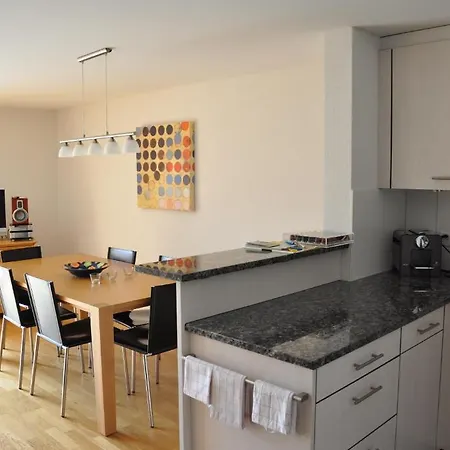 Ferienwohnung Finel ミューレン